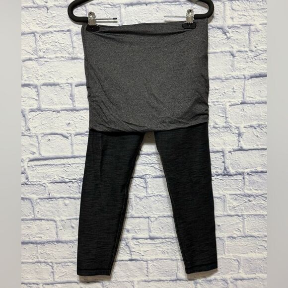 Lululemon Women’s Yin To You Skirted Crop Legging Charcoal/Heathered Black Sz 6 - Picture 5 of 10